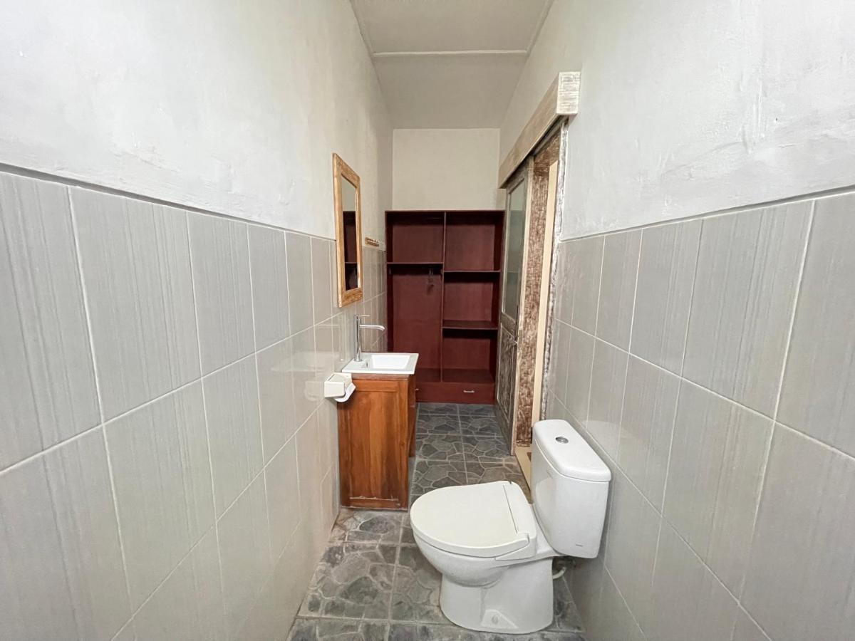 Belimbing Guest House Canggu Exterior foto